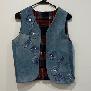 Floral Denim Vest with Plaid Lining ptp 19